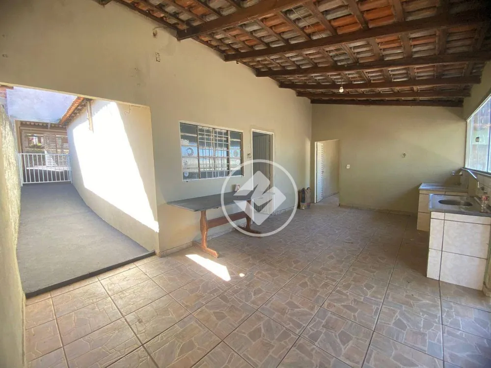 Casa, 3 quartos, 153 m² - Foto 2