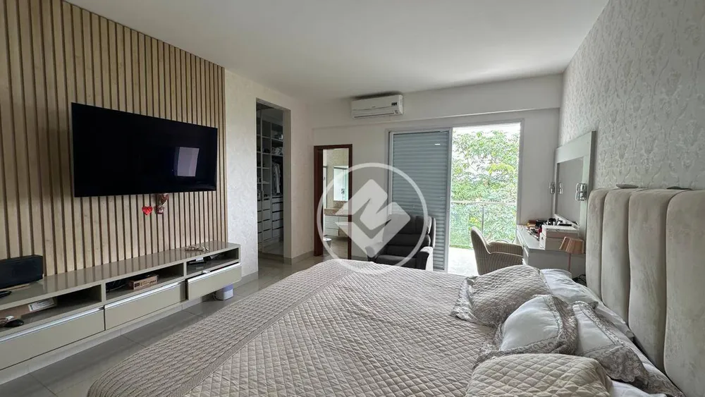Casa, 3 quartos, 417 m² - Foto 1