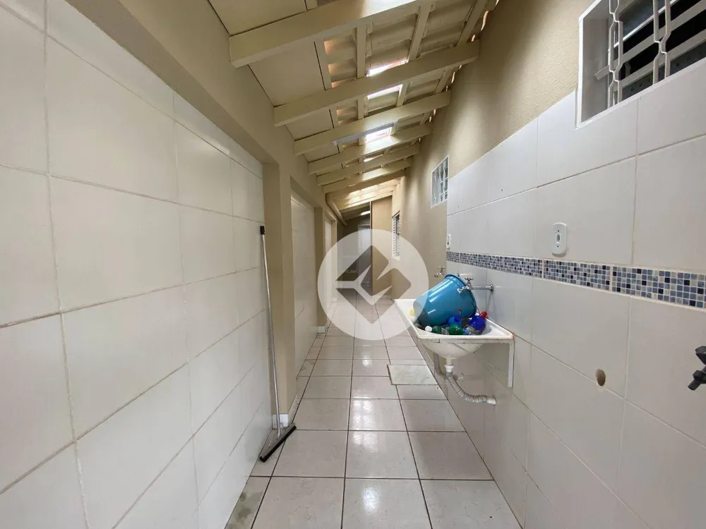 Casa, 3 quartos, 228 m² - Foto 12