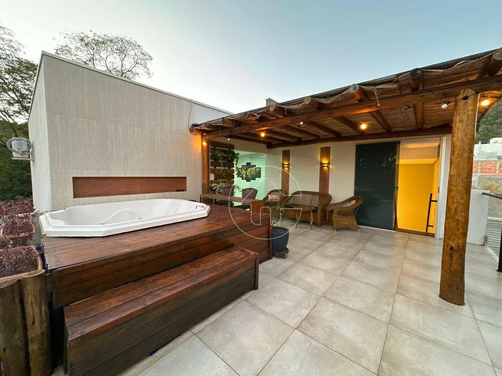 Casa, 3 quartos, 285 m² - Foto 9