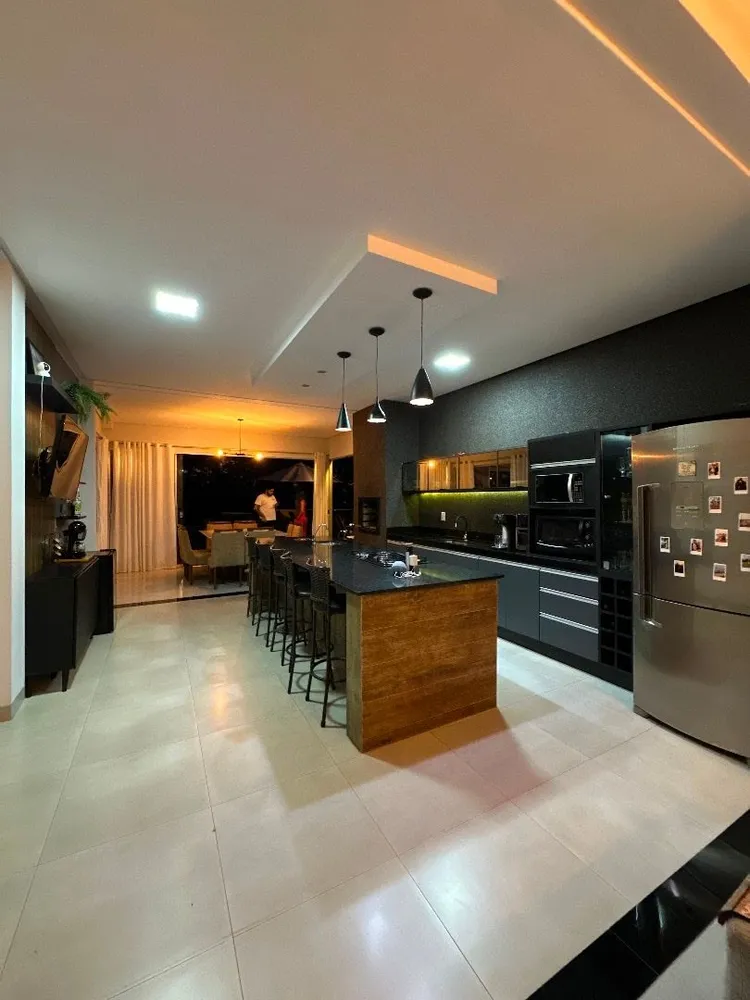 Casa, 3 quartos, 285 m² - Foto 3