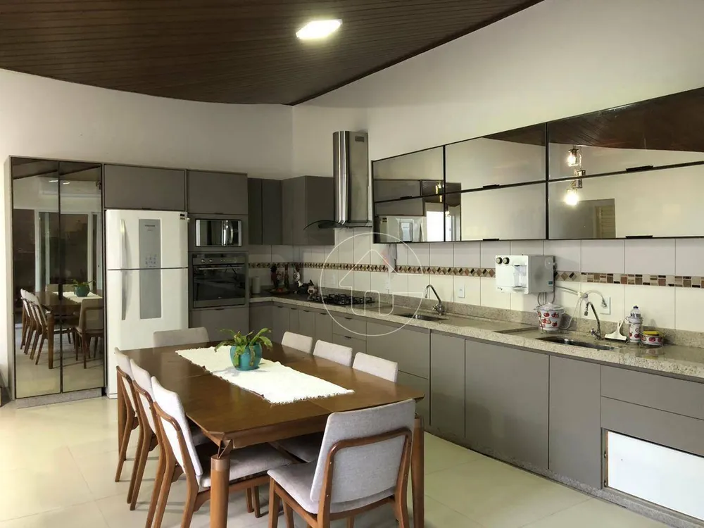 Casa, 3 quartos, 220 m² - Foto 7