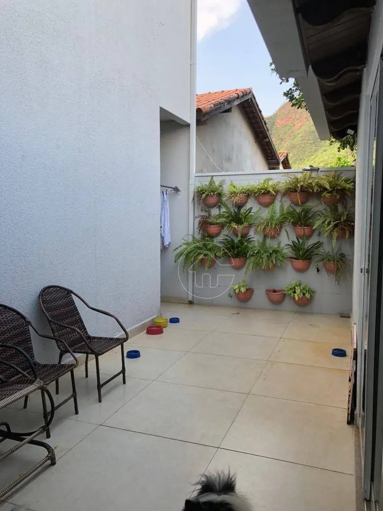 Casa, 3 quartos, 220 m² - Foto 3