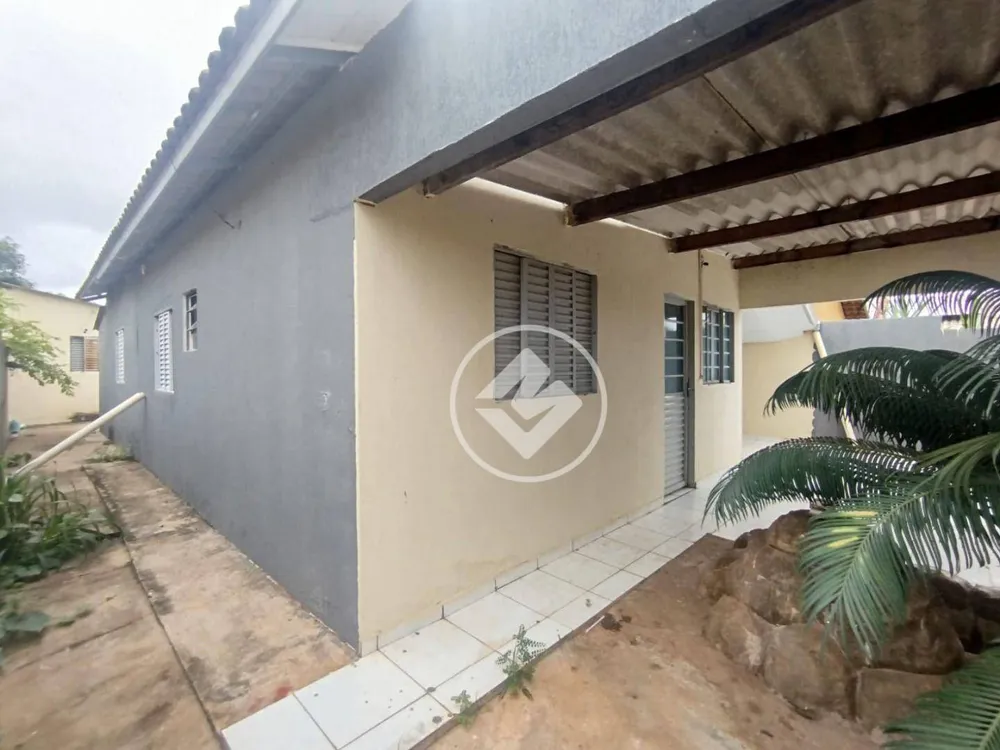 Casa, 4 quartos, 220 m² - Foto 1