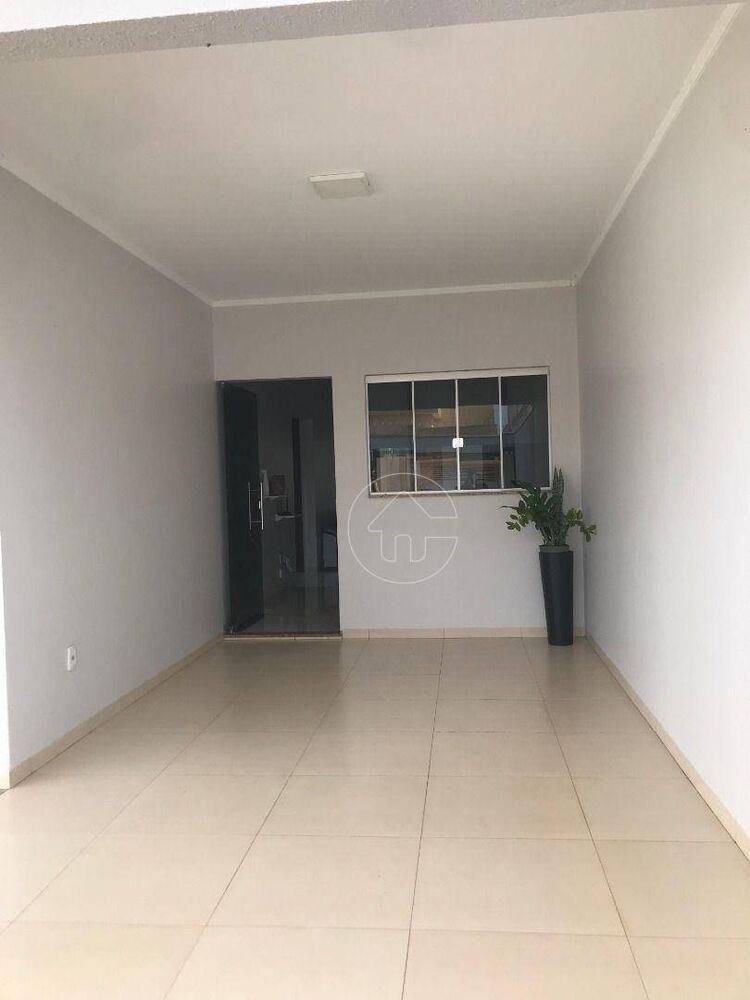 Casa à venda com 2 quartos, 95m² - Foto 2