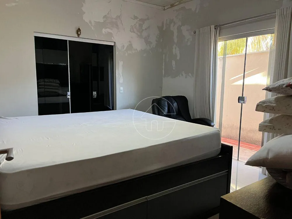 Casa, 3 quartos, 261 m² - Foto 3