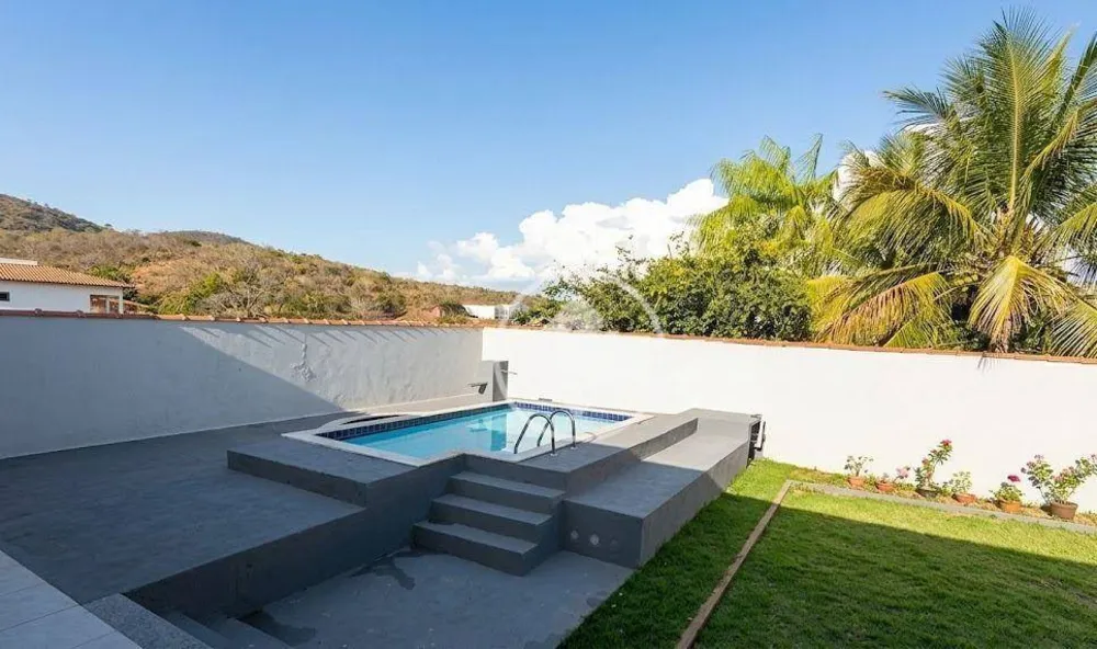 Casa, 4 quartos, 210 m² - Foto 1