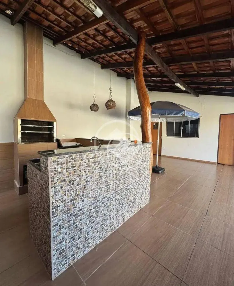 Casa, 4 quartos, 210 m² - Foto 4