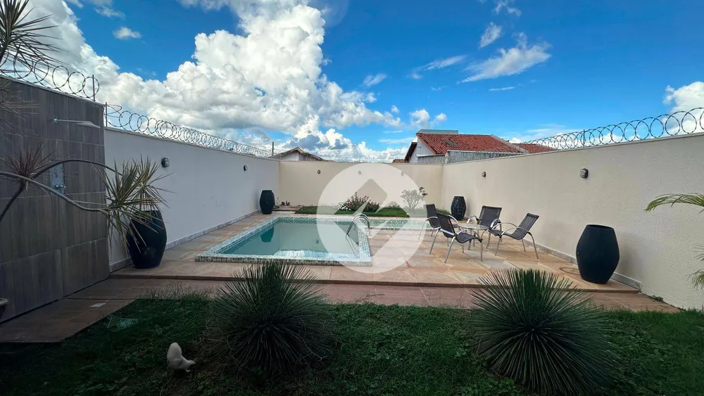 Casa, 3 quartos, 140 m² - Foto 1