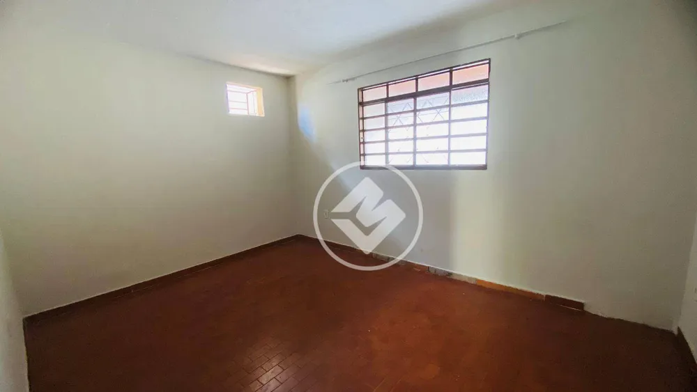 Casa, 4 quartos, 270 m² - Foto 8