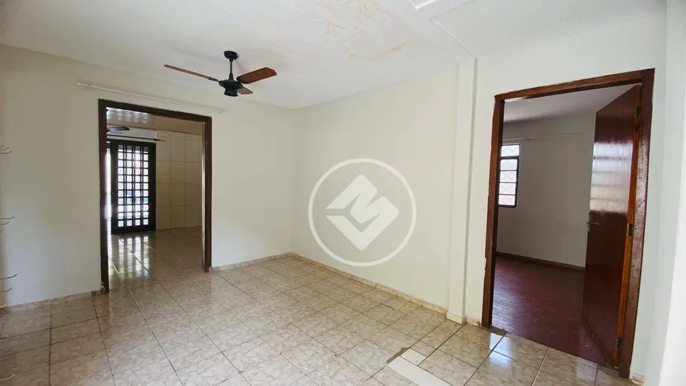Casa, 4 quartos, 270 m² - Foto 5