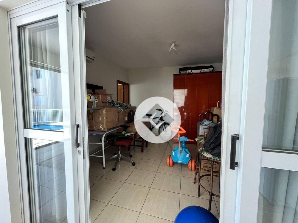 Casa à venda com 5 quartos, 500m² - Foto 6
