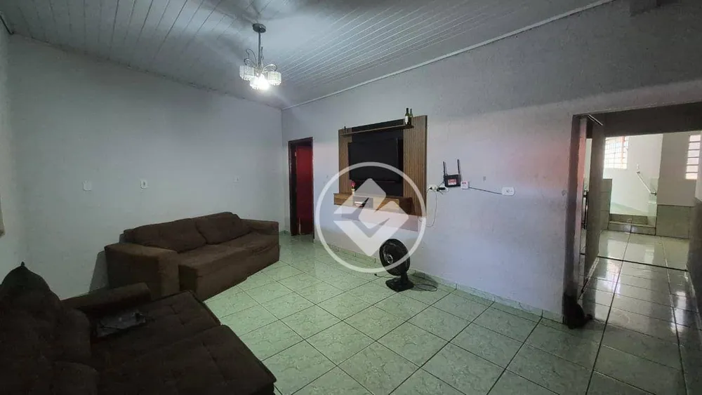 Casa, 3 quartos, 400 m² - Foto 1