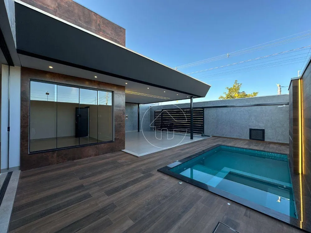 Casa, 3 quartos, 179 m² - Foto 1