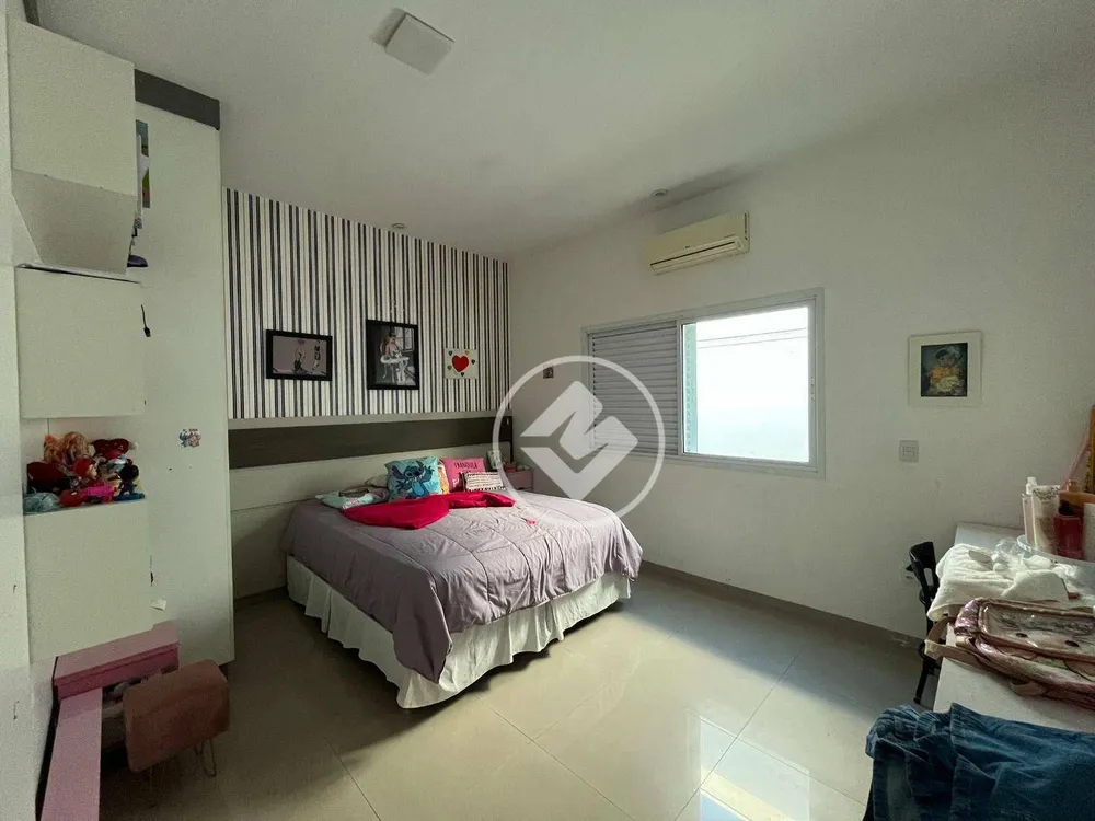 Casa, 3 quartos, 278 m² - Foto 10