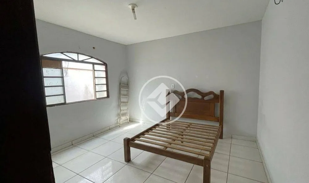 Casa, 3 quartos, 250 m² - Foto 4