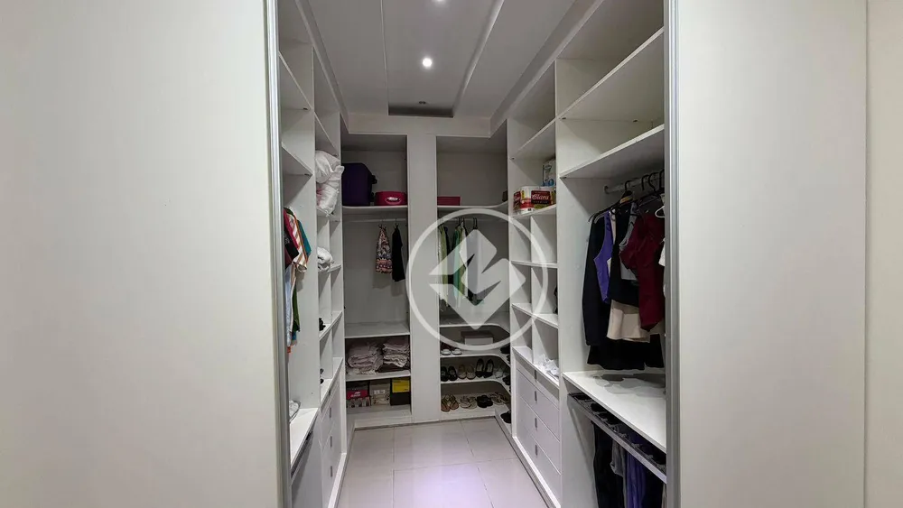 Casa, 3 quartos, 285 m² - Foto 3