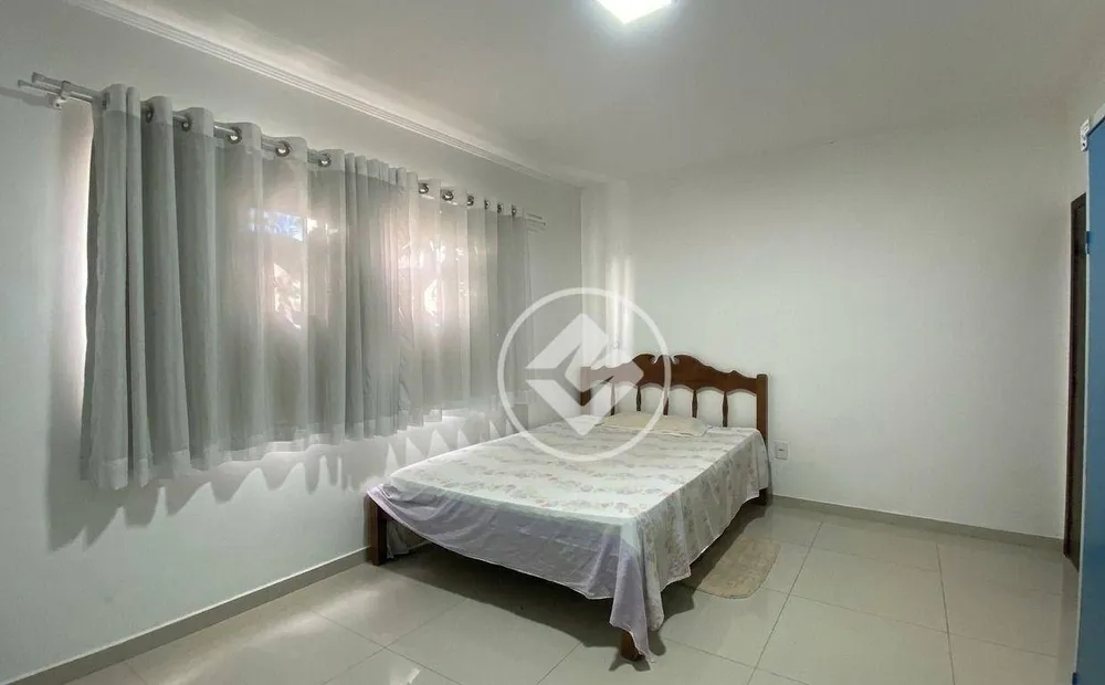 Casa, 3 quartos, 211 m² - Foto 5