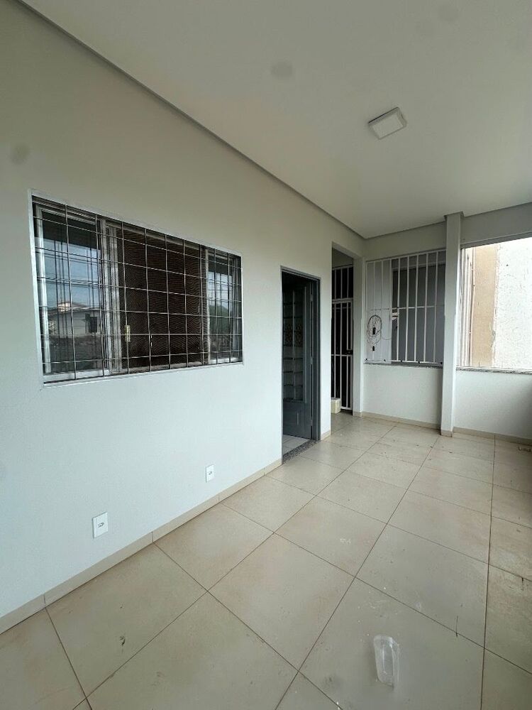 Casa, 3 quartos, 220 m² - Foto 2