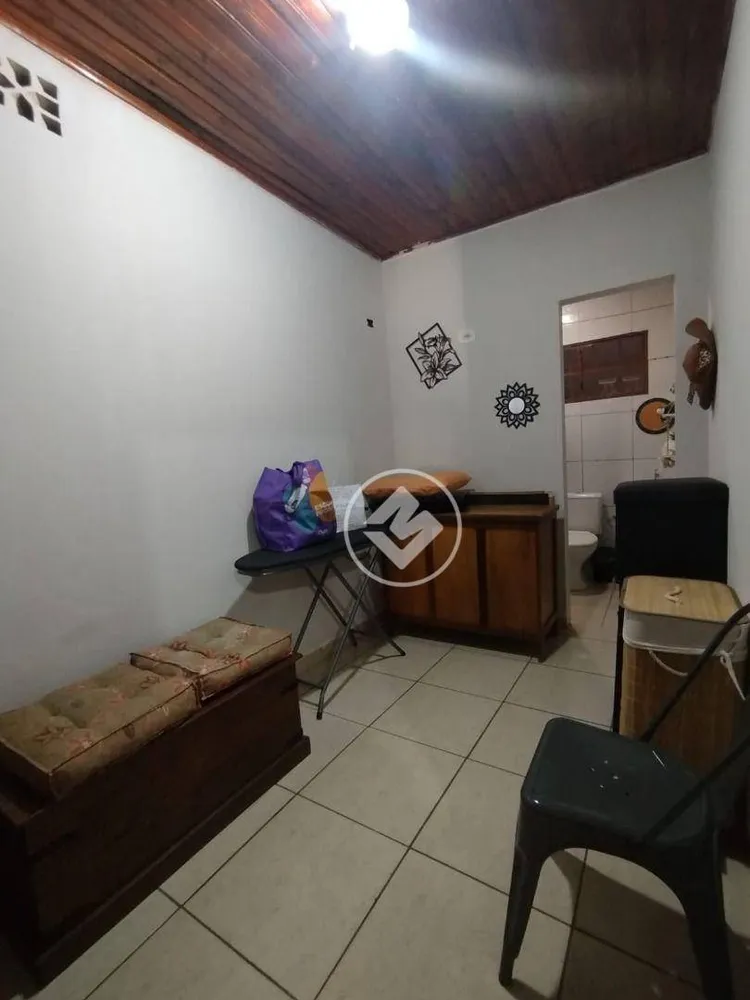 Casa, 4 quartos, 225 m² - Foto 4