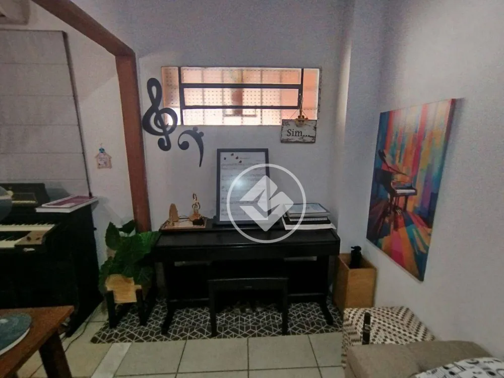 Casa, 4 quartos, 225 m² - Foto 7