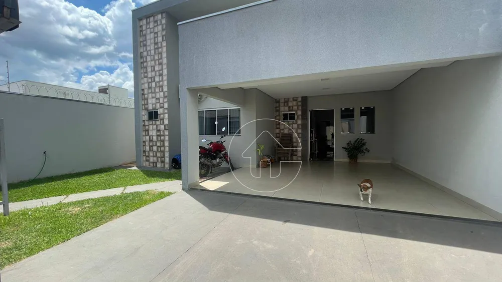 Casa, 3 quartos, 172 m² - Foto 2