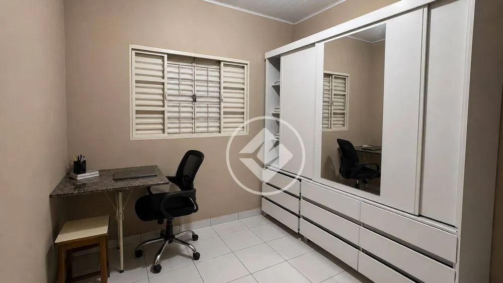 Casa, 3 quartos, 232 m² - Foto 3