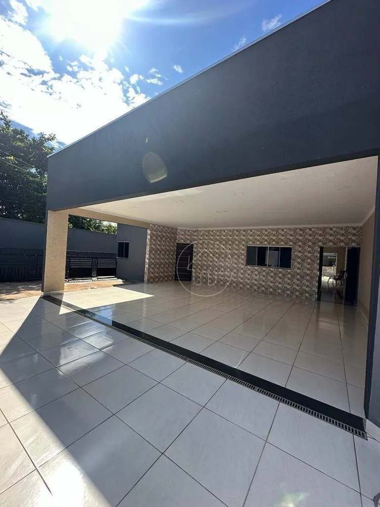 Casa, 3 quartos, 300 m² - Foto 1