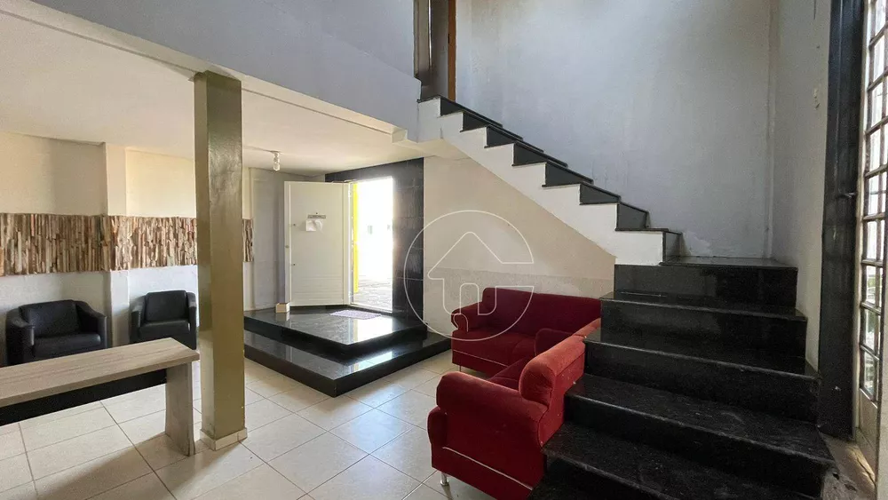 Casa à venda com 11 quartos, 500m² - Foto 1