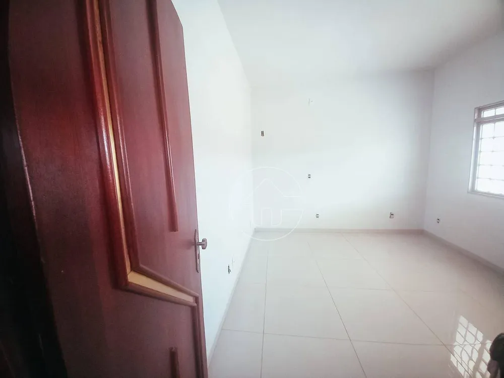 Casa, 3 quartos, 300 m² - Foto 9