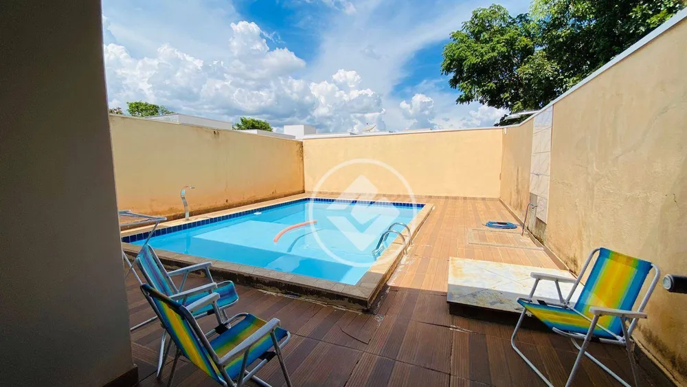 Casa, 3 quartos, 1302 m² - Foto 8