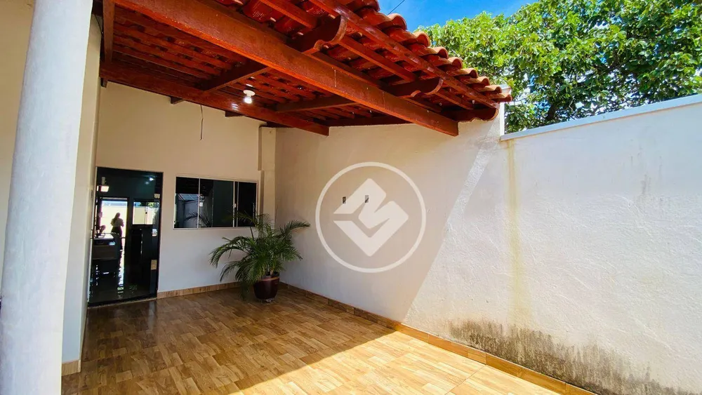 Casa, 3 quartos, 1302 m² - Foto 2