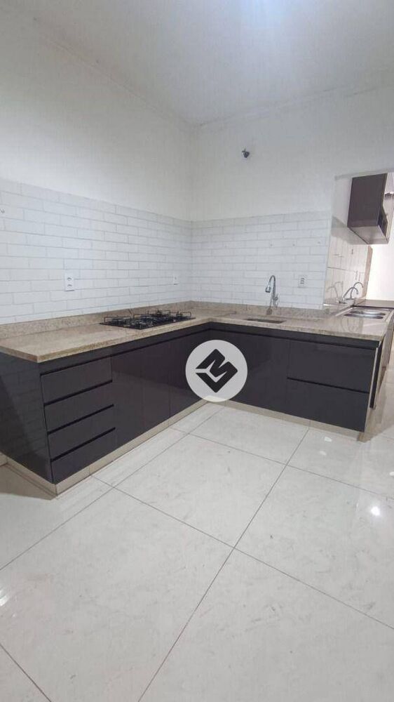 Casa para alugar com 3 quartos, 113m² - Foto 4