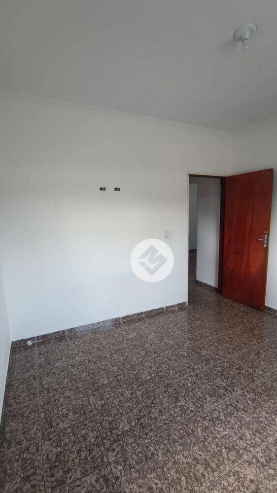 Casa para alugar com 3 quartos, 113m² - Foto 7