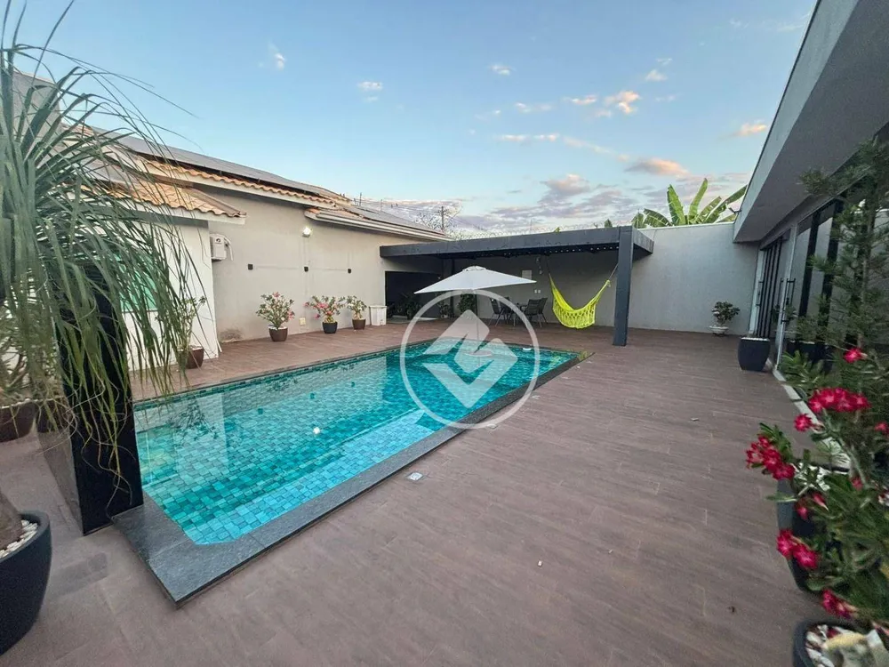Casa, 3 quartos, 260 m² - Foto 2