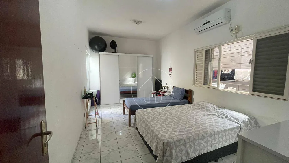 Casa, 4 quartos, 200 m² - Foto 4
