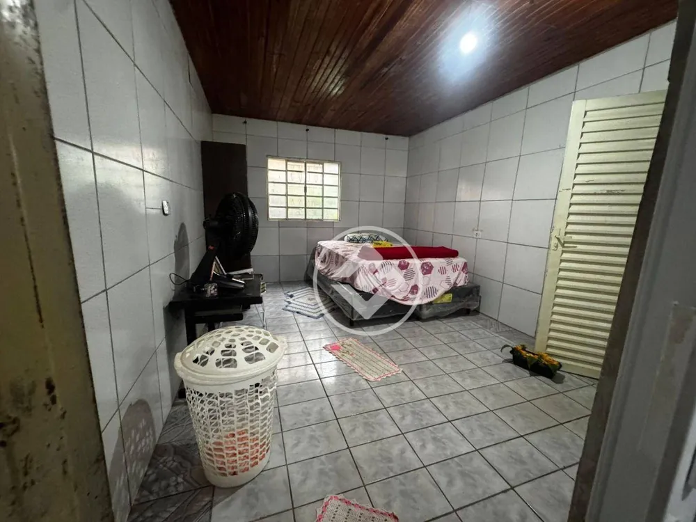 Casa, 3 quartos, 216 m² - Foto 3