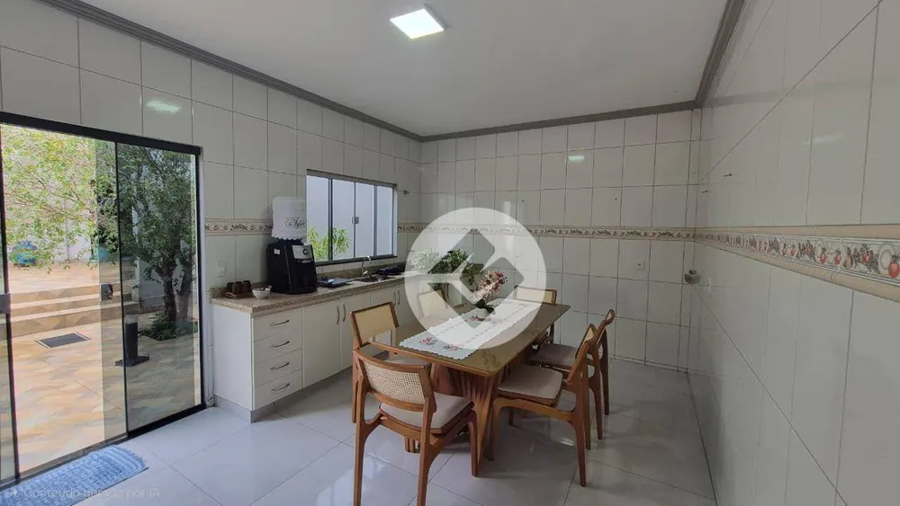 Casa, 3 quartos, 300 m² - Foto 3
