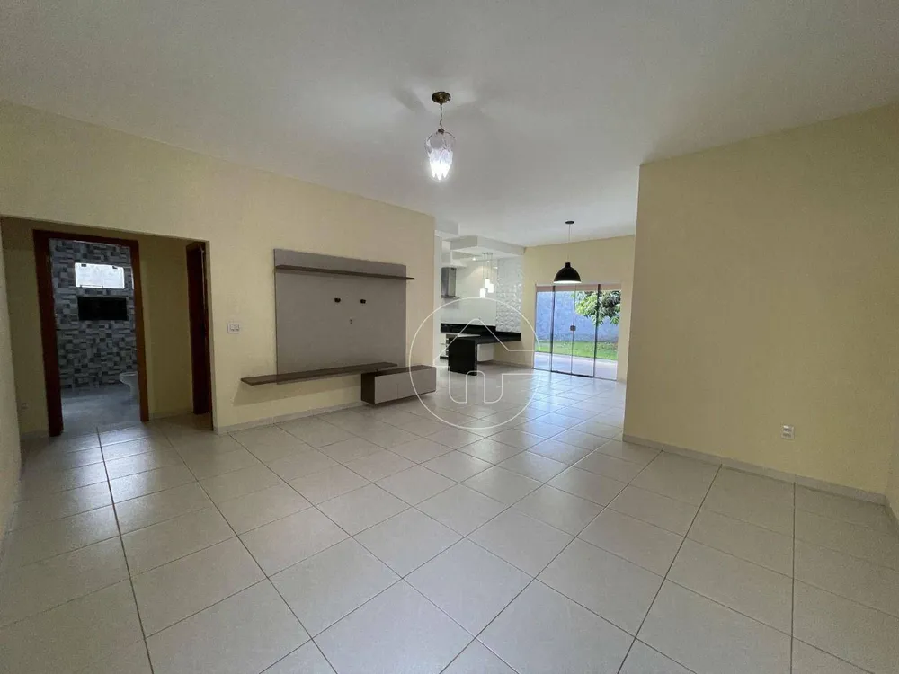 Casa, 3 quartos, 212 m² - Foto 4