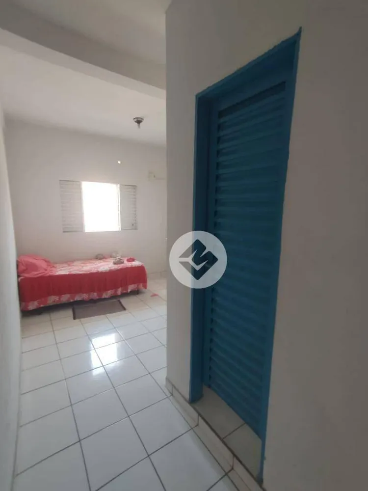 Casa, 3 quartos, 180 m² - Foto 2