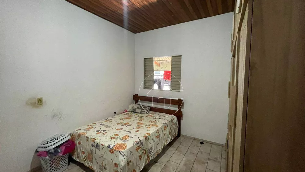 Casa à venda com 2 quartos, 65m² - Foto 2