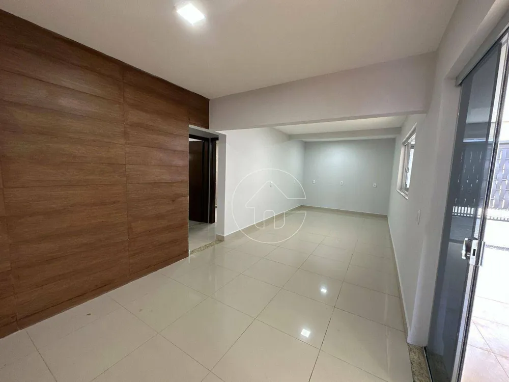 Casa, 3 quartos, 206 m² - Foto 3