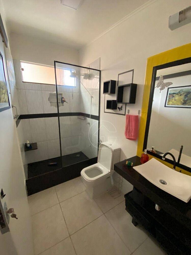 Casa à venda e aluguel com 2 quartos, 139m² - Foto 4
