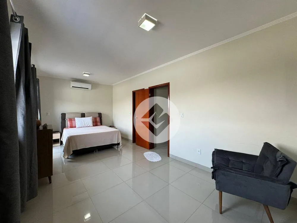 Casa, 3 quartos, 390 m² - Foto 3