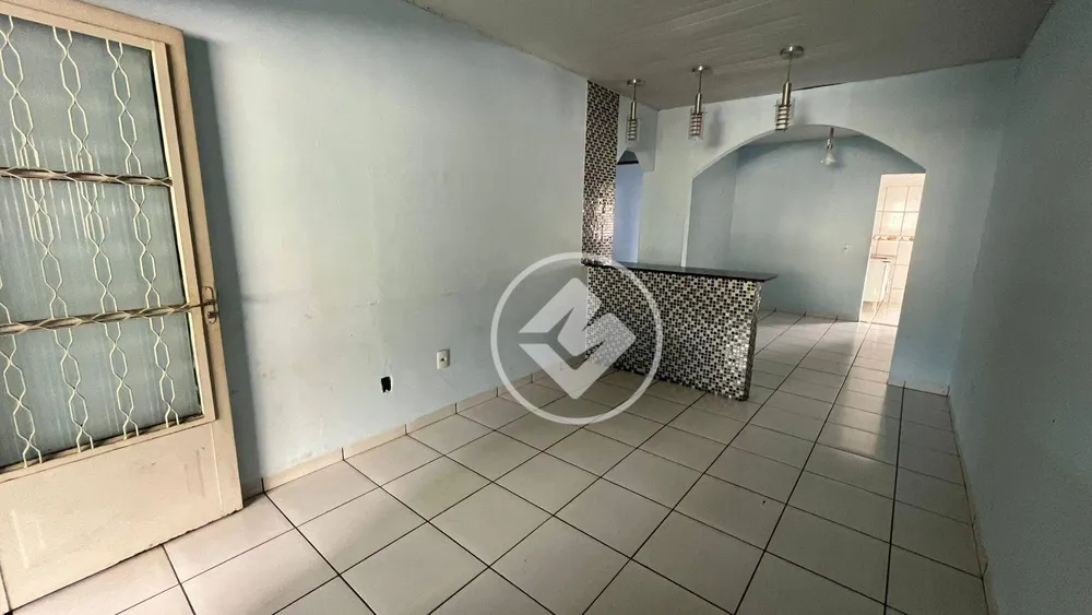 Casa, 3 quartos, 208 m² - Foto 2