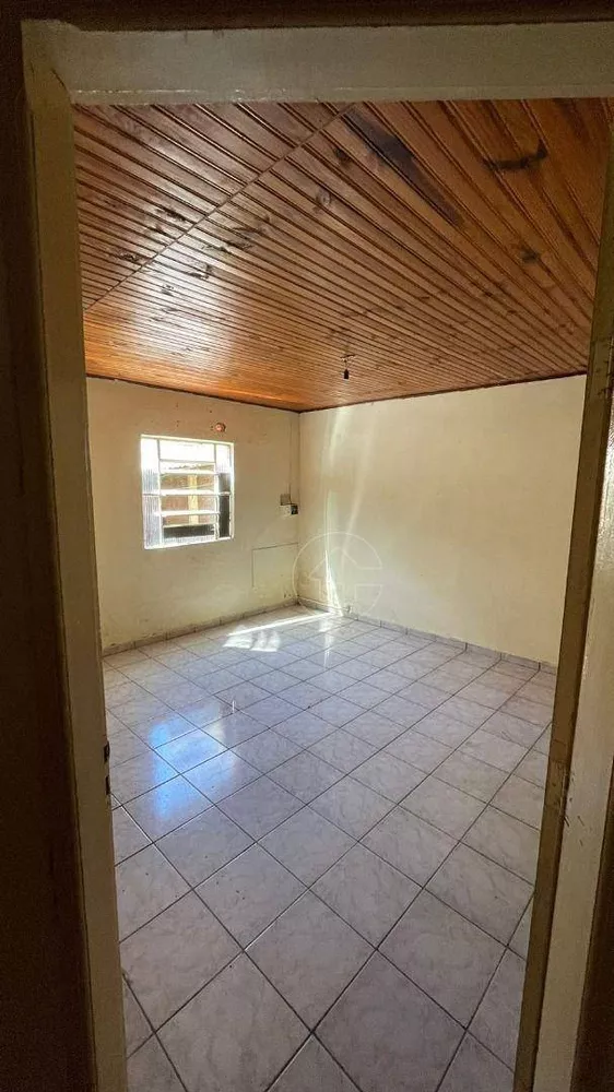 Casa à venda com 3 quartos, 100m² - Foto 5