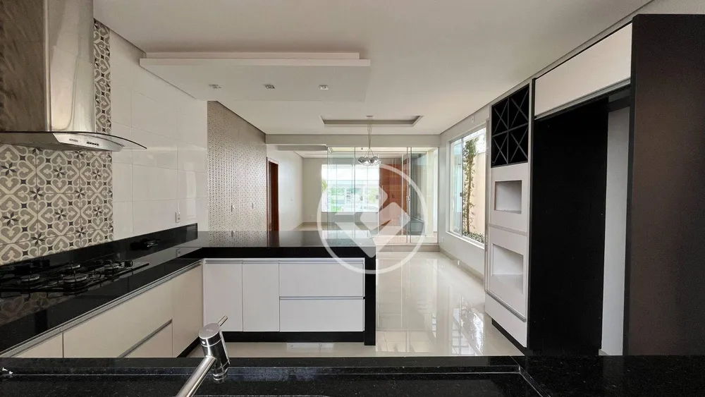 Casa, 3 quartos, 220 m² - Foto 6