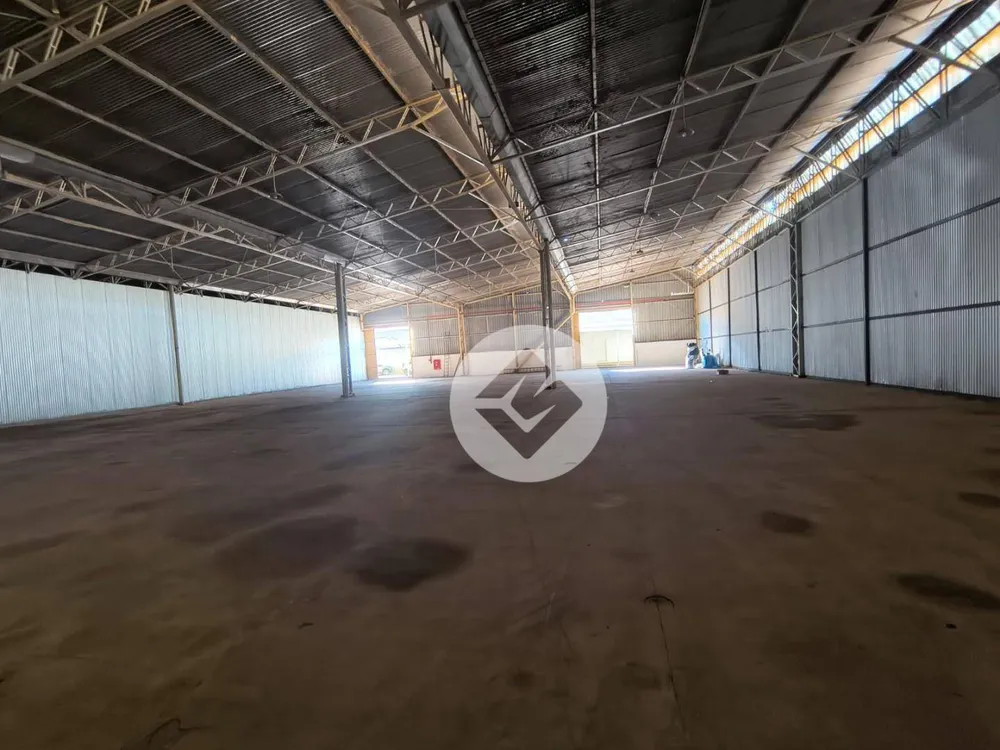 Depósito-Galpão, 1800 m² - Foto 2