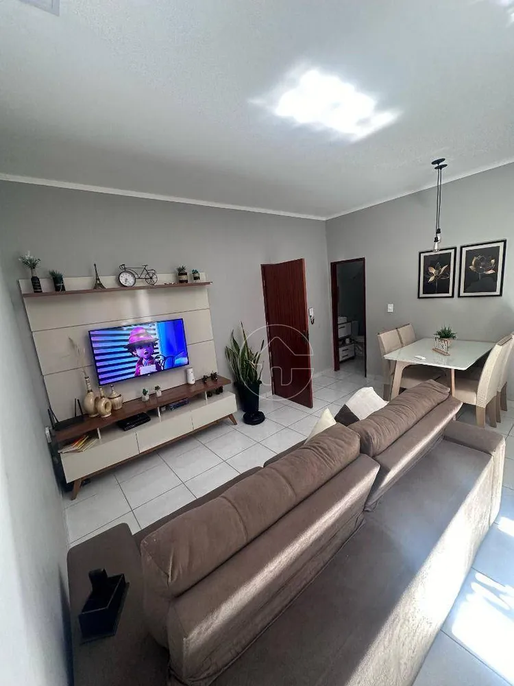 Casa, 6 quartos, 235 m² - Foto 1