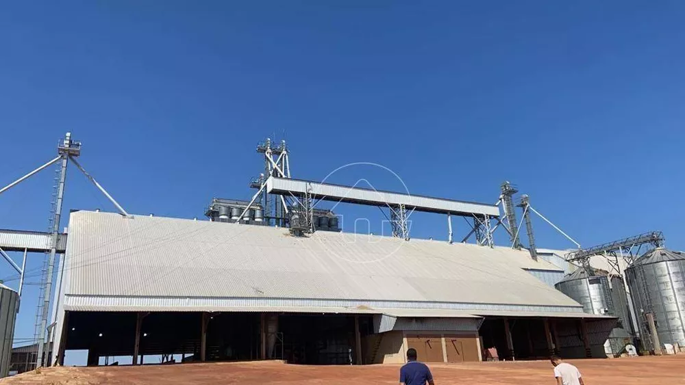 Fazenda à venda, 130000000M2 - Foto 3